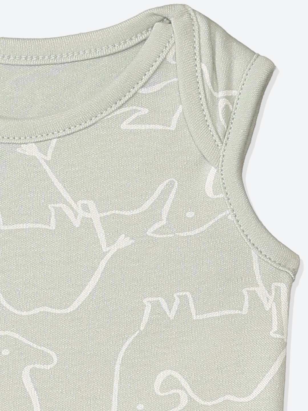 https://cdn.fynd.com/v2/falling-surf-7c8bb8/fyprod/wrkr/products/pictures/item/free/original/000000410573895001/XW6k1TUd8Rk-000000410573895001_11.jpg