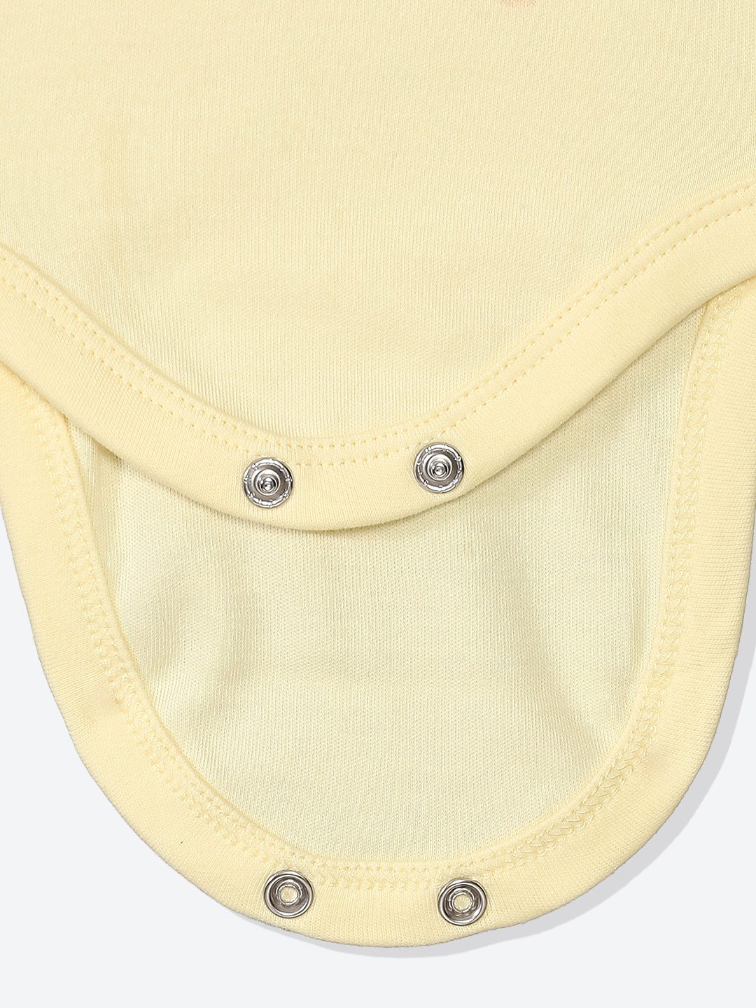 https://cdn.fynd.com/v2/falling-surf-7c8bb8/fyprod/wrkr/products/pictures/item/free/original/000000410574242001/GaZ6yWmkuO6-000000410574242001_9.jpg