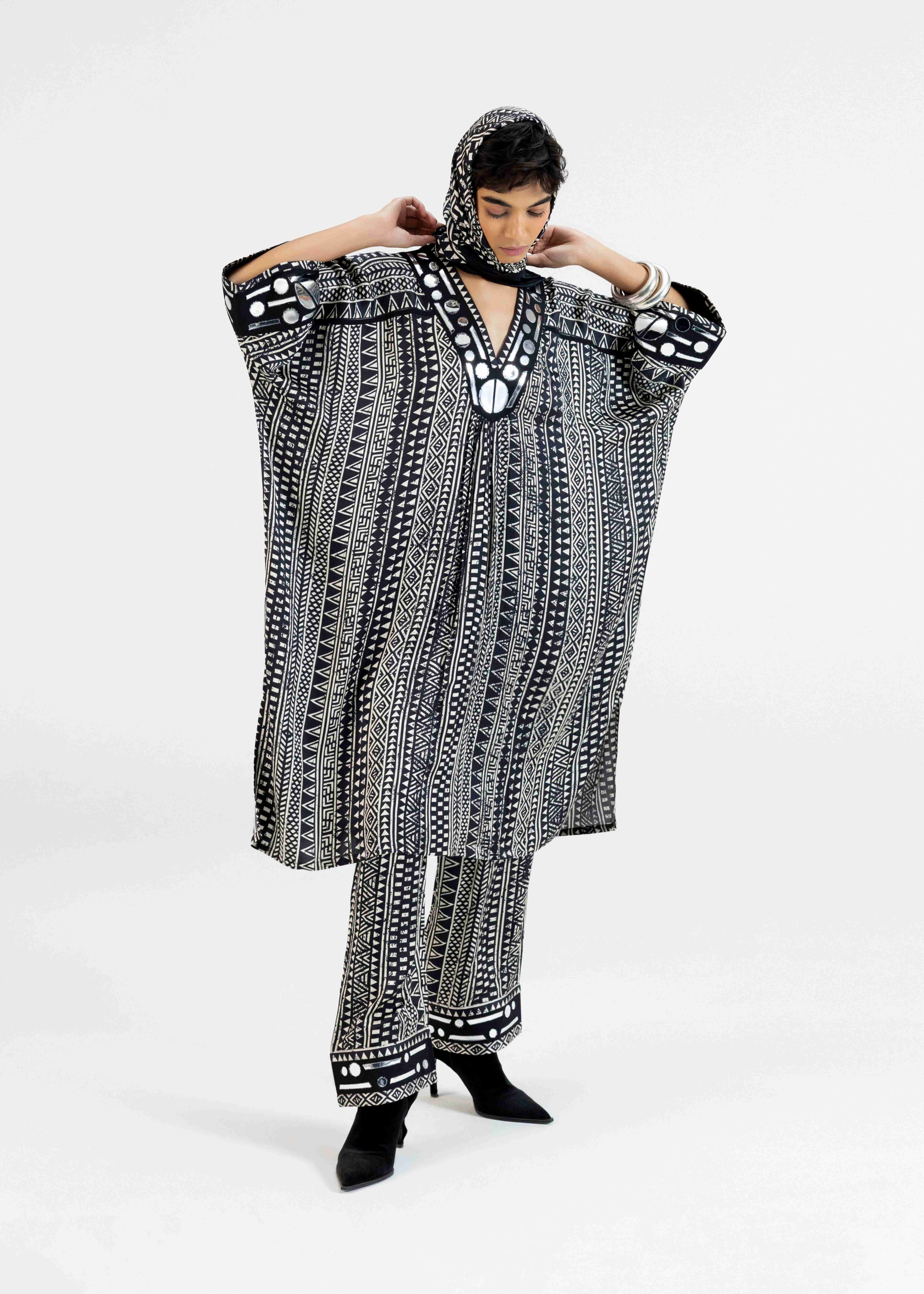 Black Kaftan Tunic