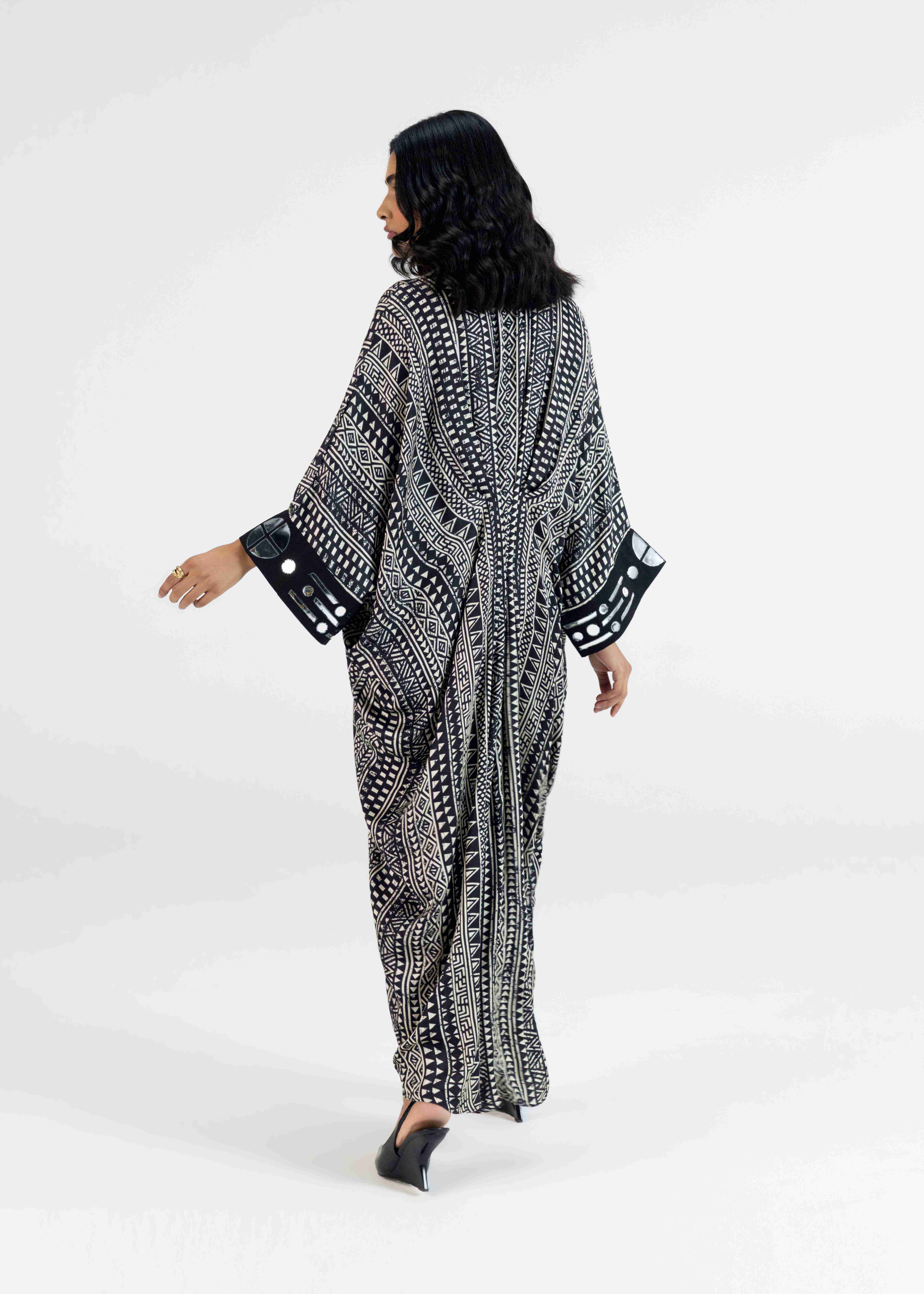 Black Kaftan