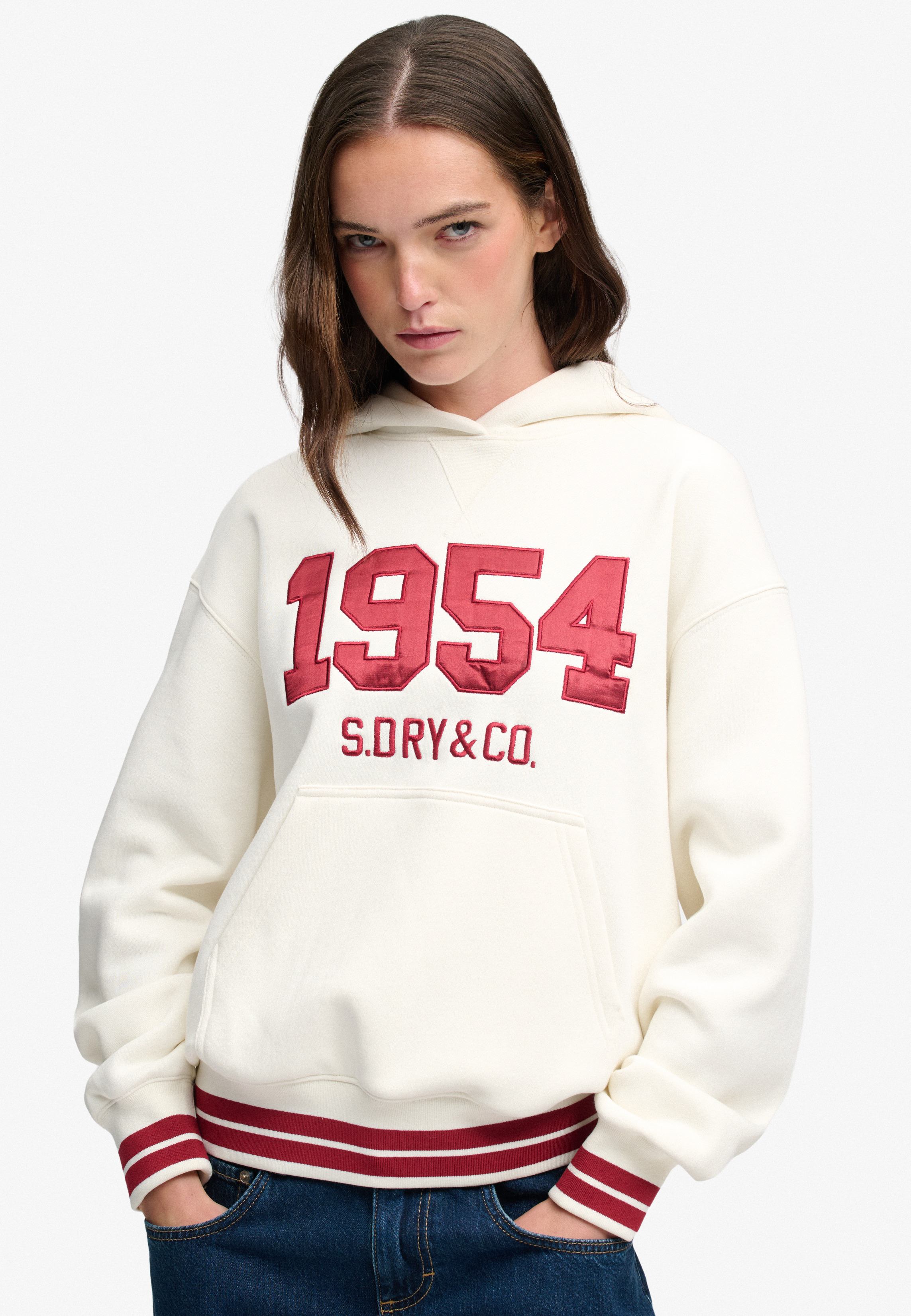 SATIN APPLIQUE HOOD