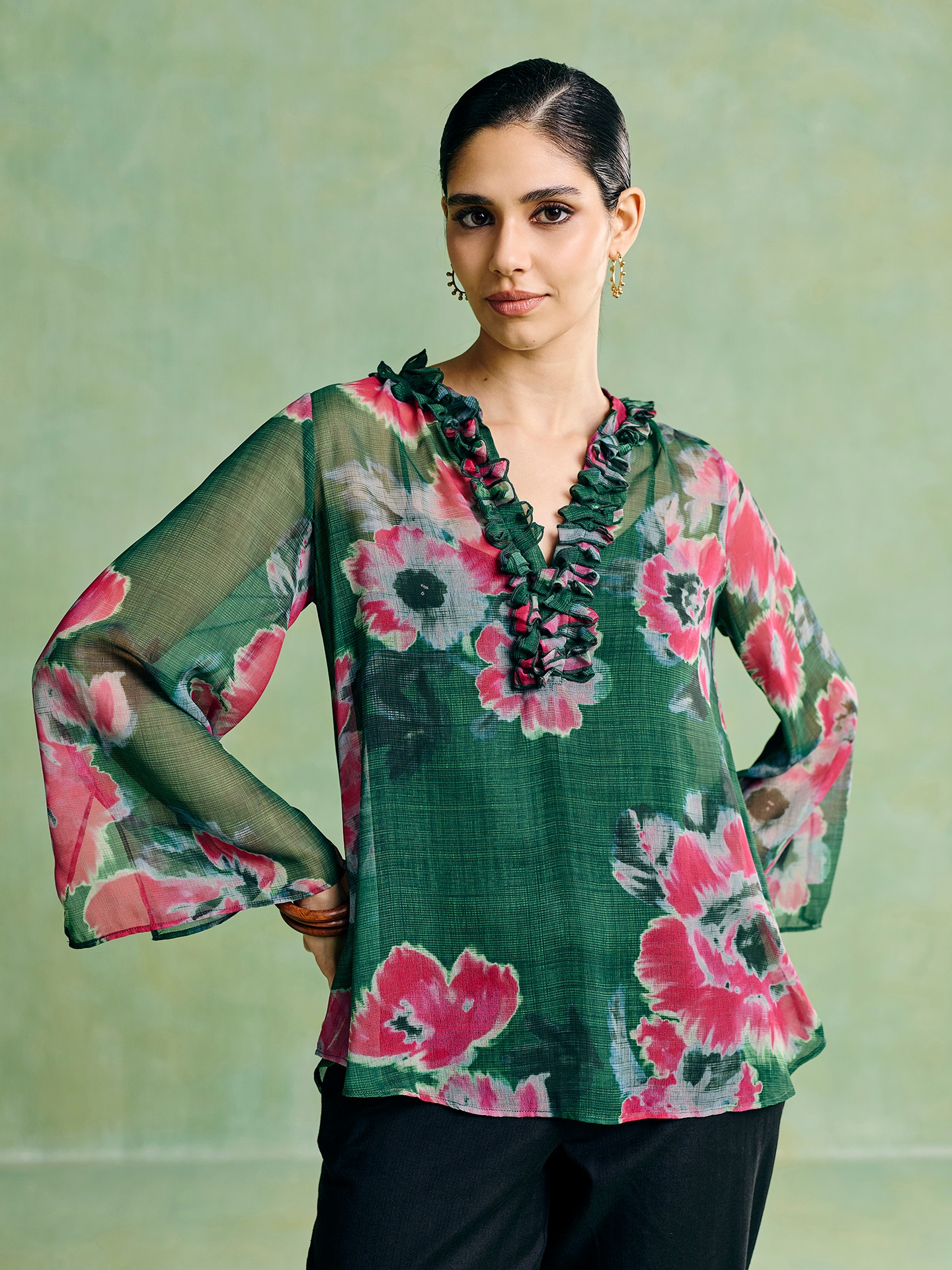 Green Dreamcatcher Short Top
