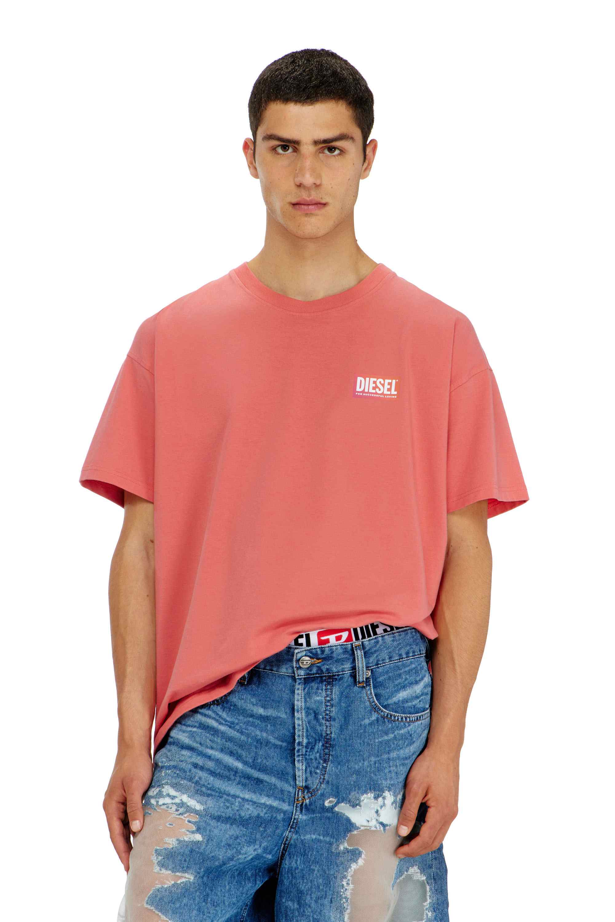Pink T-shirt with transparent back logo