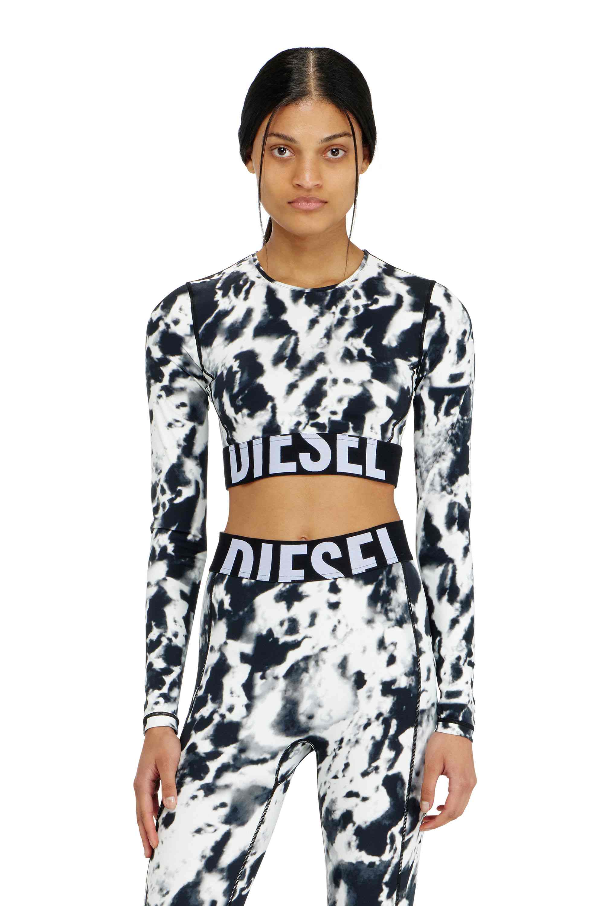 Black Crop top in printed microfibre