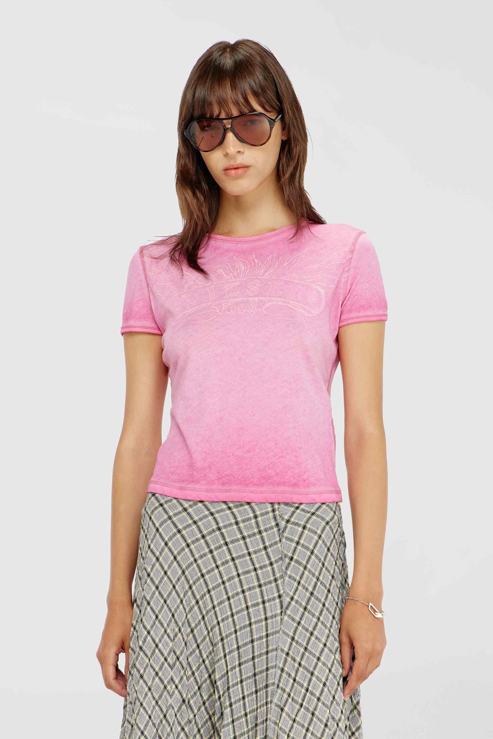 Pink Slim T-shirt with tonal logo print