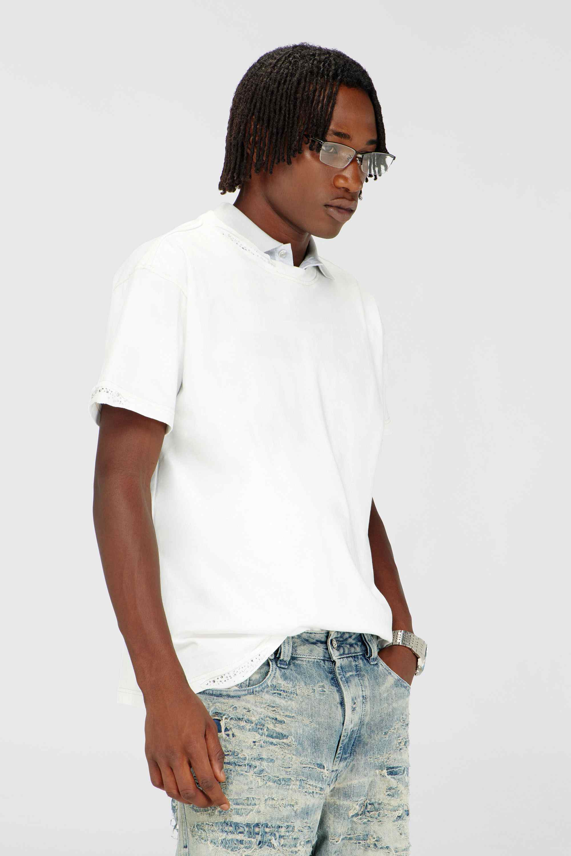 Off White T-shirt with frayed edges and crystal details