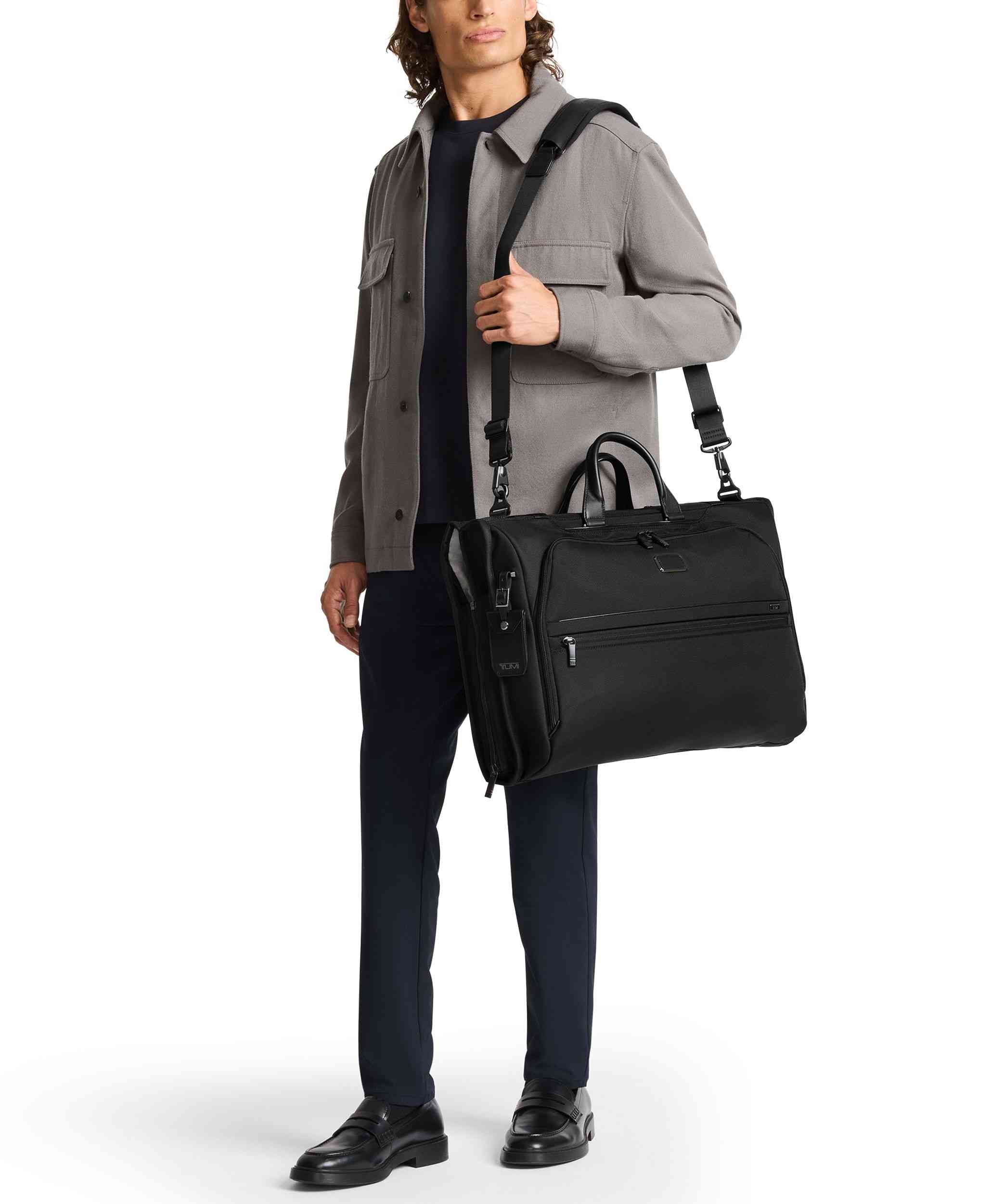 TRI-FOLD GARMENT BAG