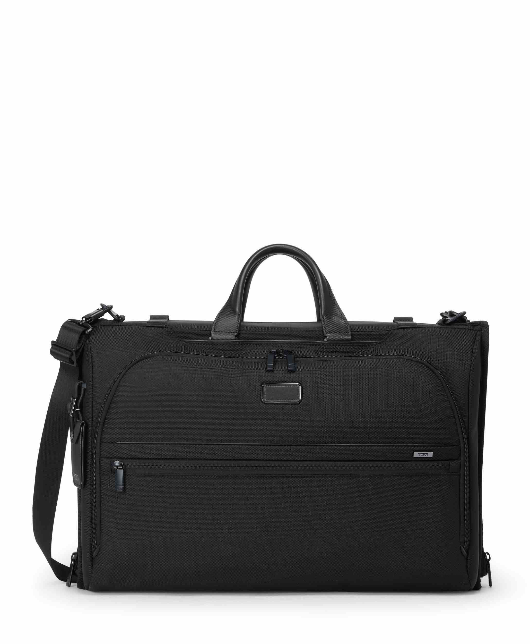 TUMI | TRI-FOLD GARMENT BAG