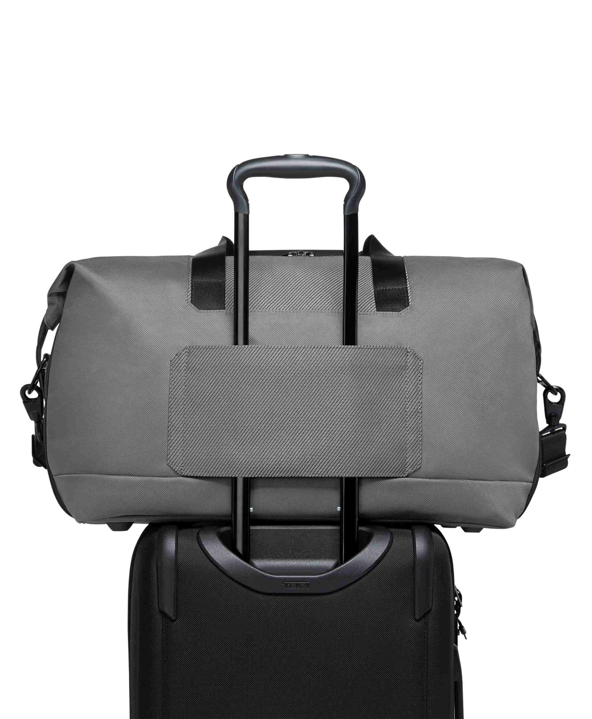 DOUBLE EXPANSION DUFFEL