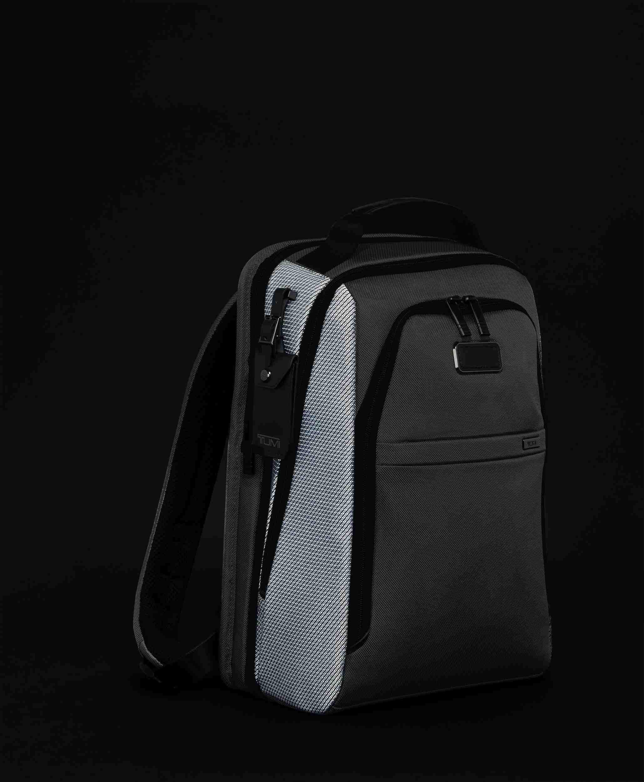 MEDIUM 15" EXP BACKPACK