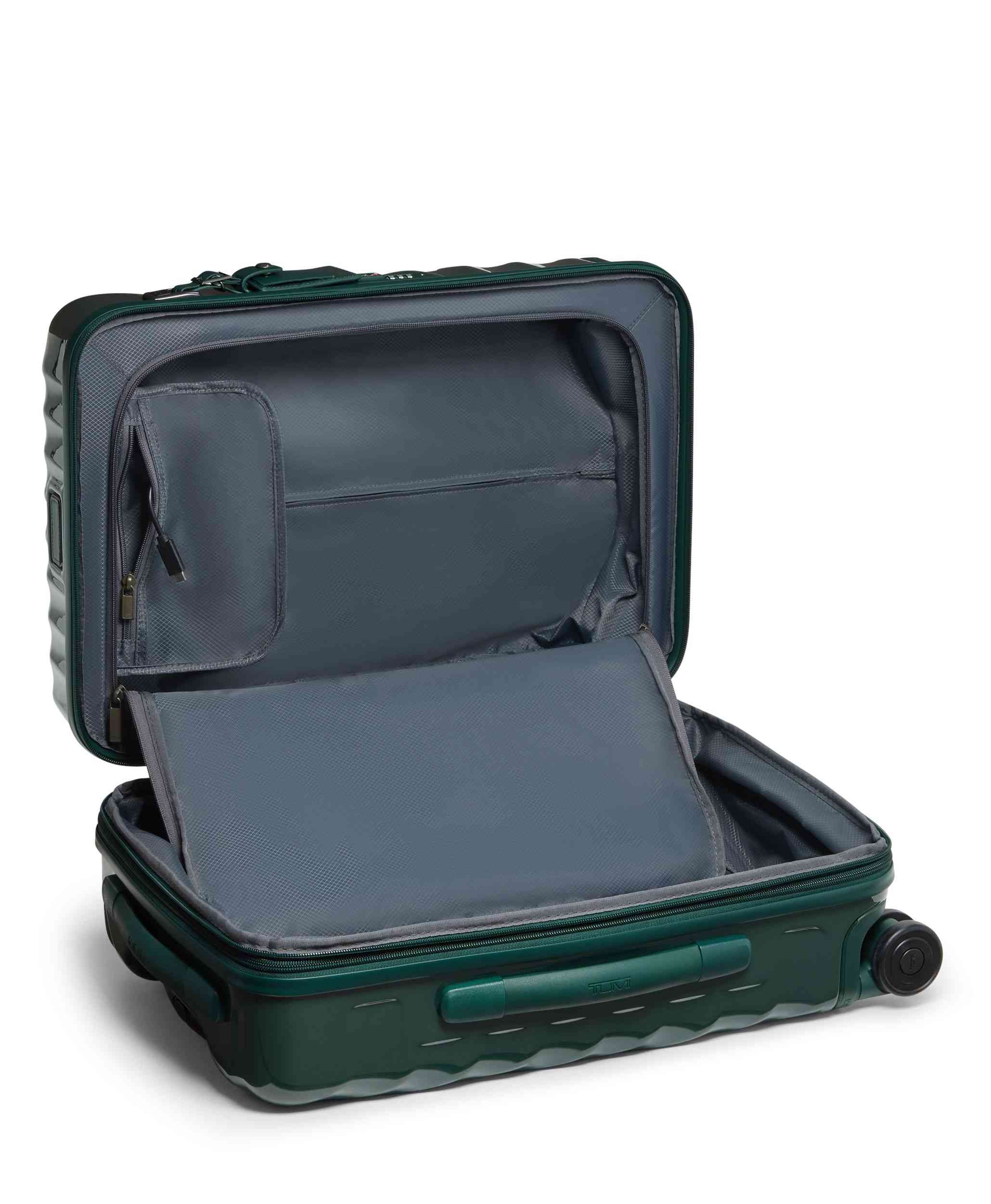 EXPANDABLE CARRY ON