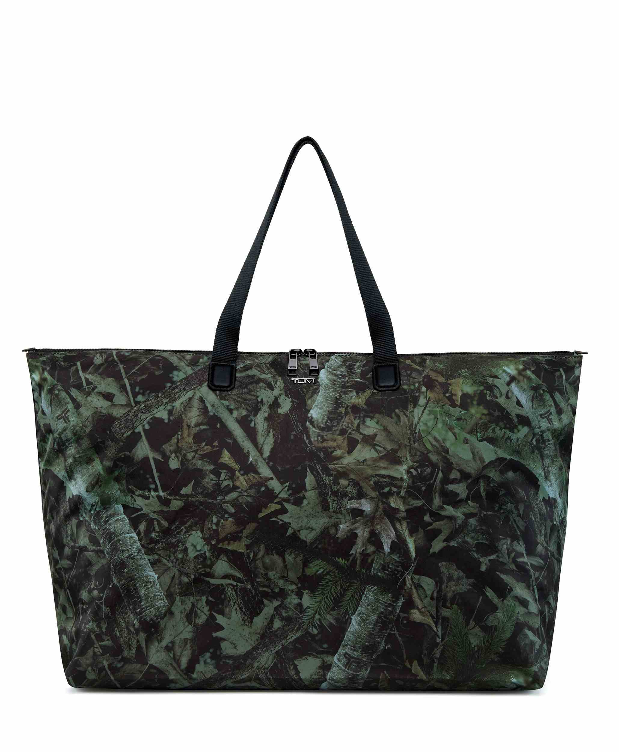TUMI | JUST IN CASE TOTE