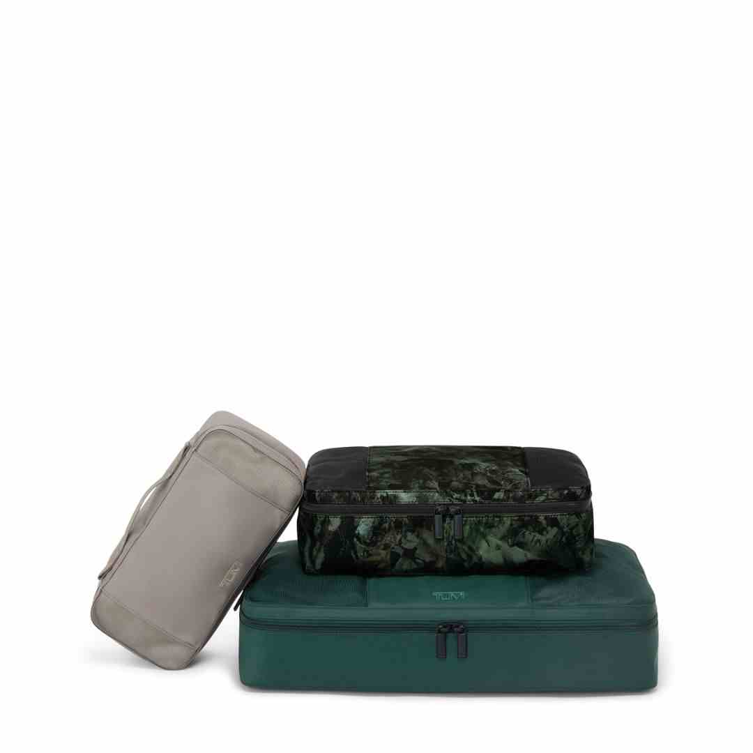 CARRY-ON PACKING CUBE SET