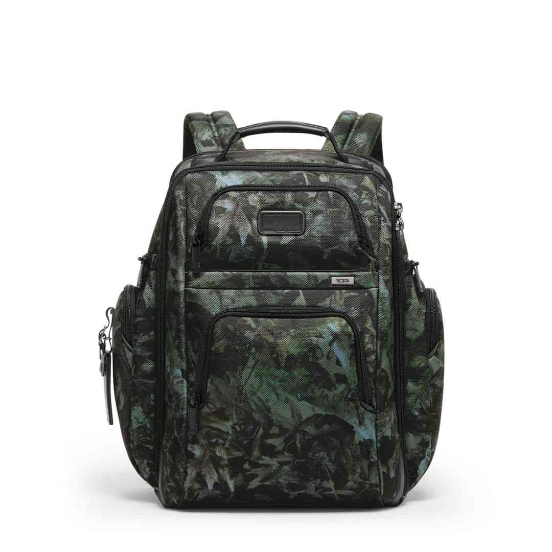 TUMI BRIEF PACK