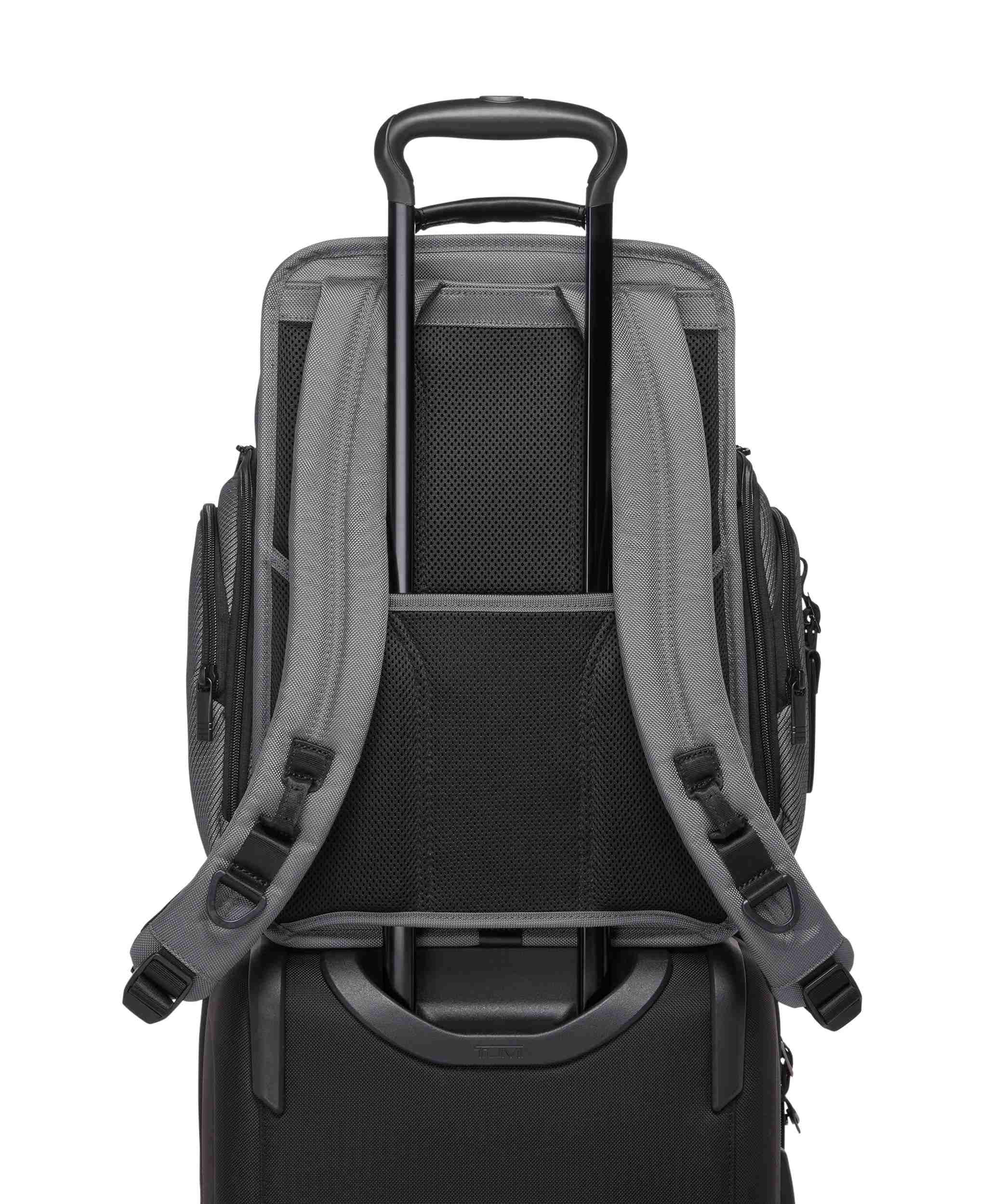 TUMI BRIEF PACK