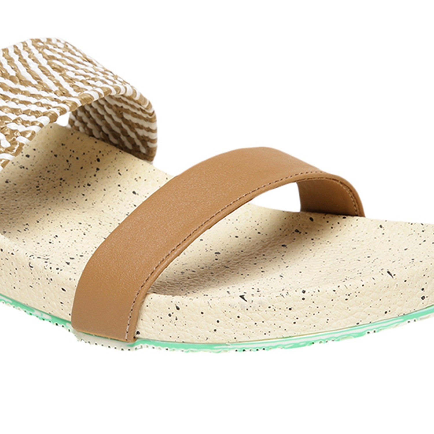 Monrow Jeviva Beige Flat