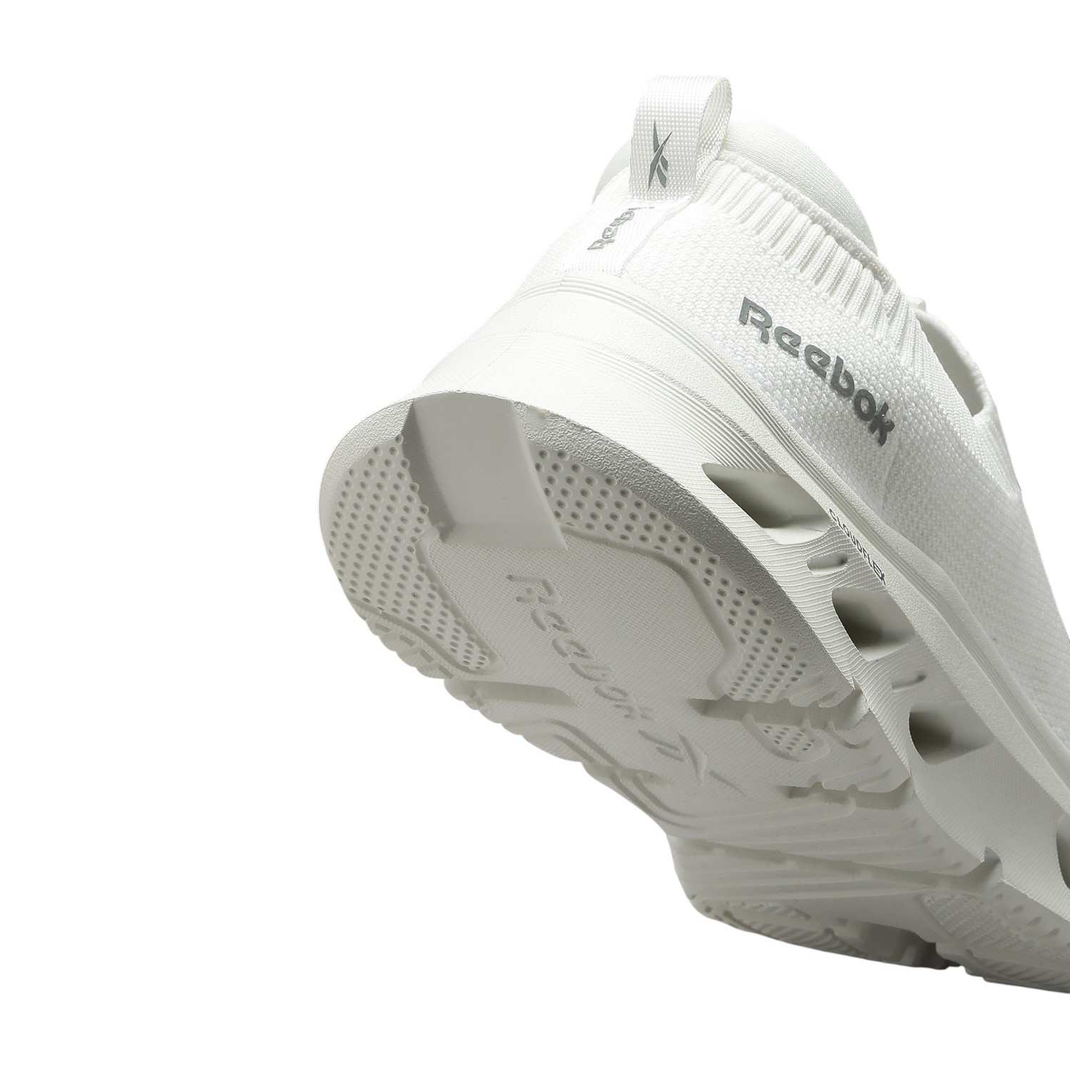 Men White Cloudflex Highlighter - Men White Walking Shoes