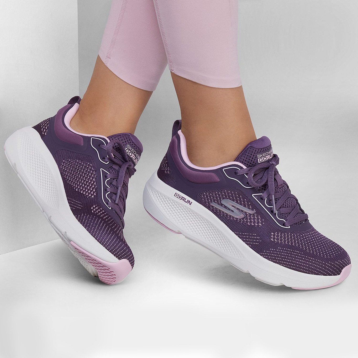 GO RUN ELEVATE - CORRAL