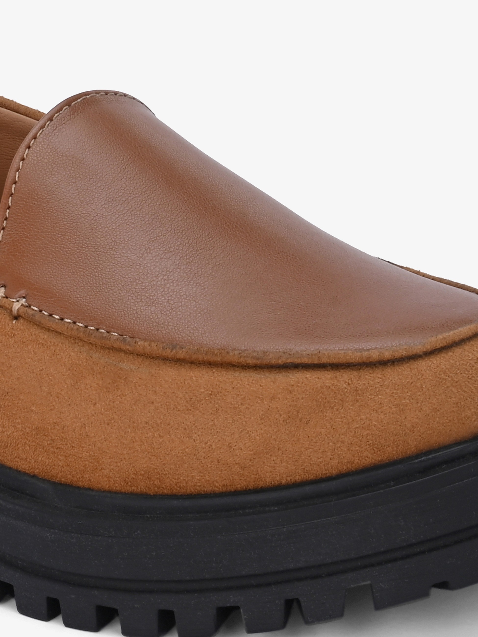 Nova Womens Beige Heeled Loafers