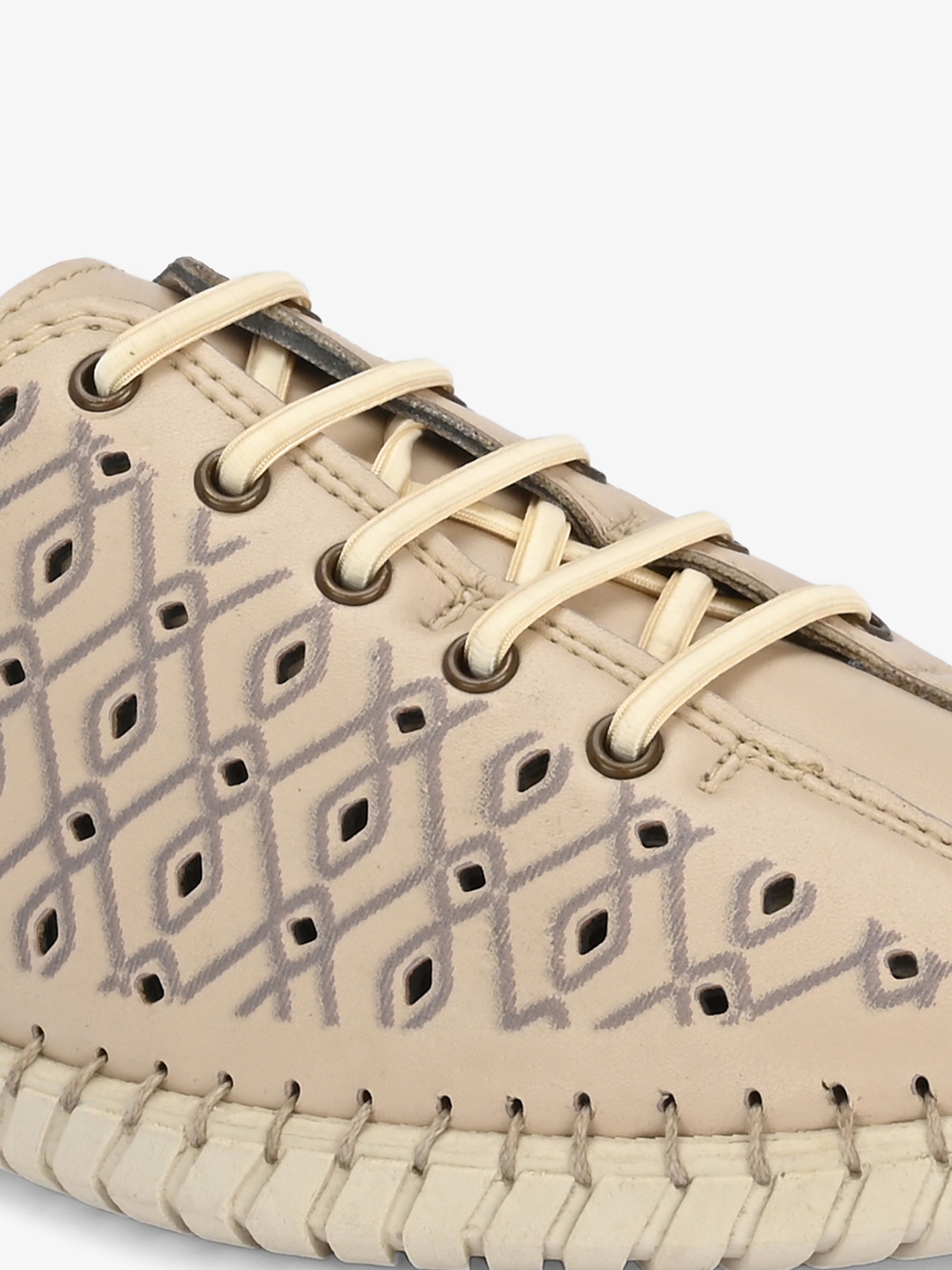 Natalie Womens Beige Casual Shoe