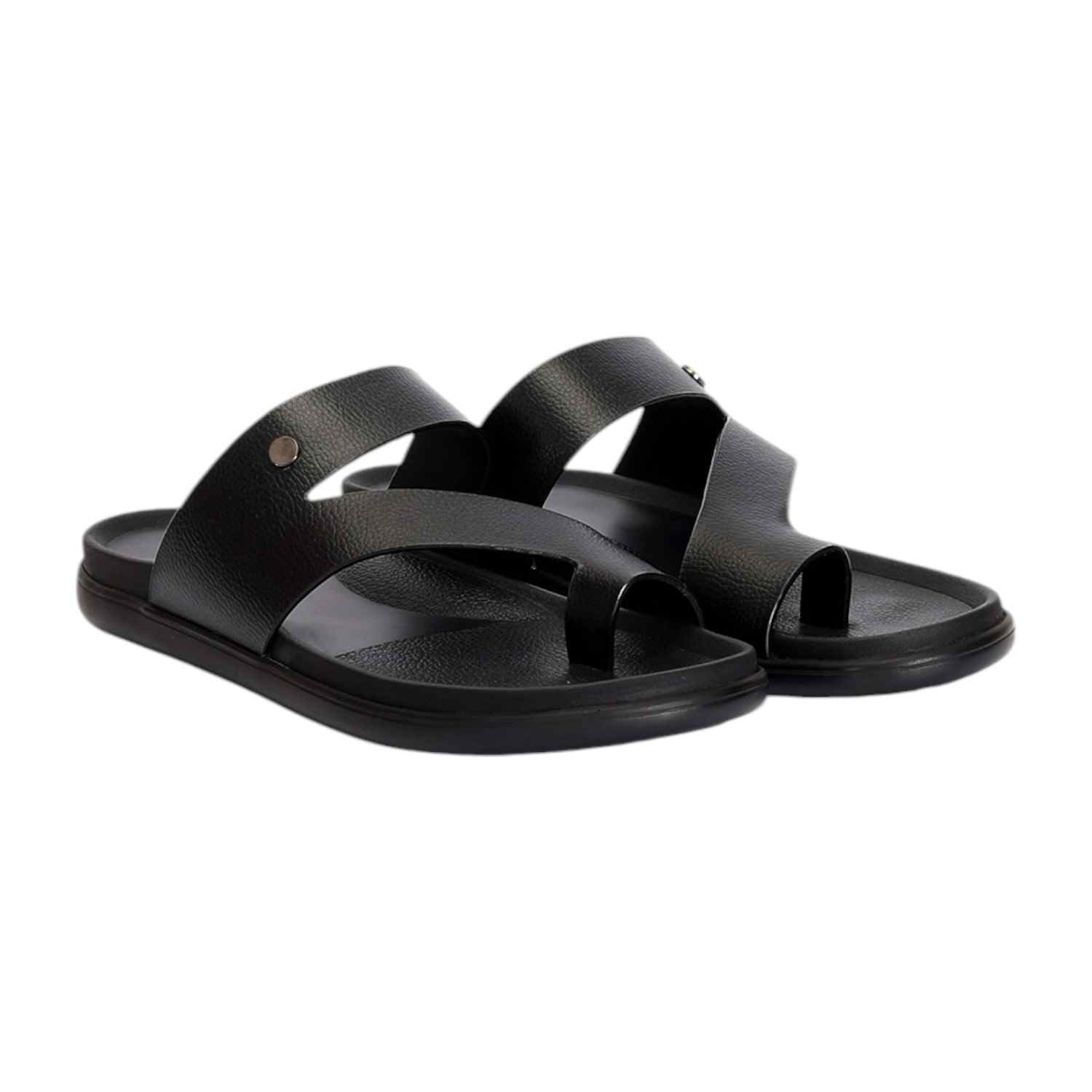 Men Black One-Toe Strap Chappal