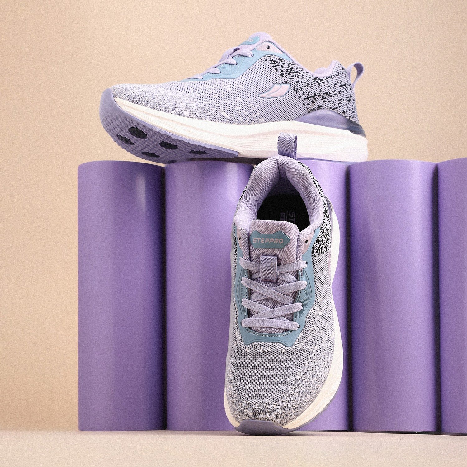 Women Lavender Sports Walking Shoes