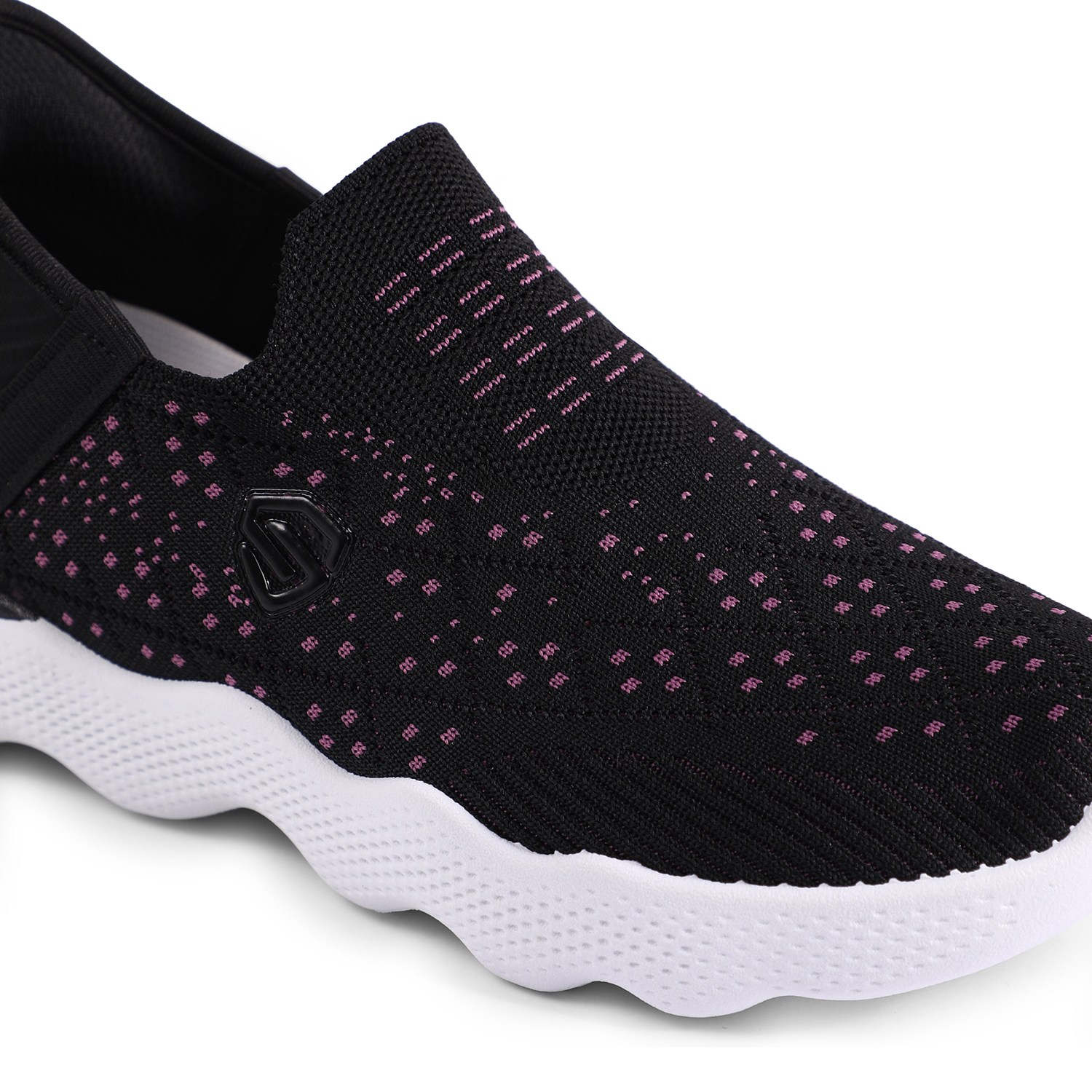 Black Rose Knit Go-Walkers for Women