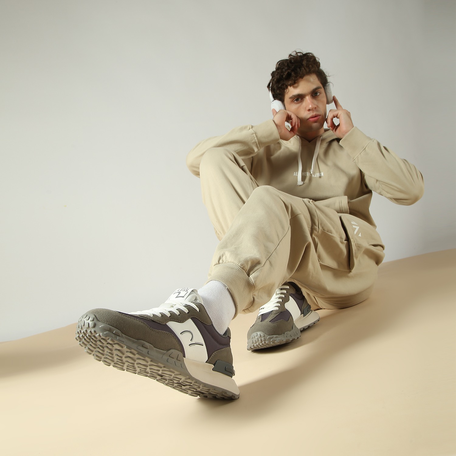 Tornade Men Grey Casual Sneaker