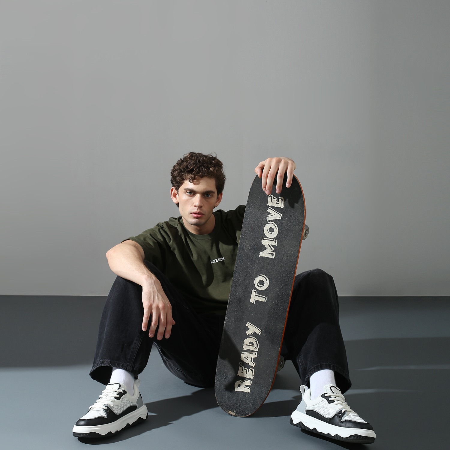 Roy Men  Black Lace Up Sneaker