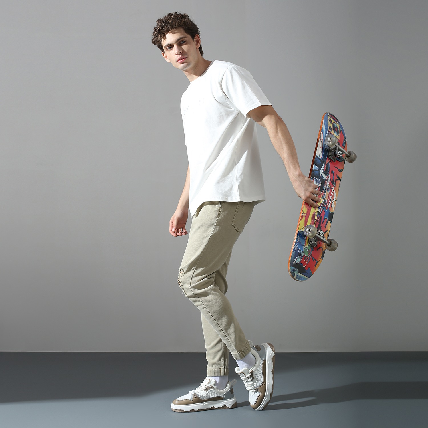 Roy Men  Khaki Lace Up Sneaker