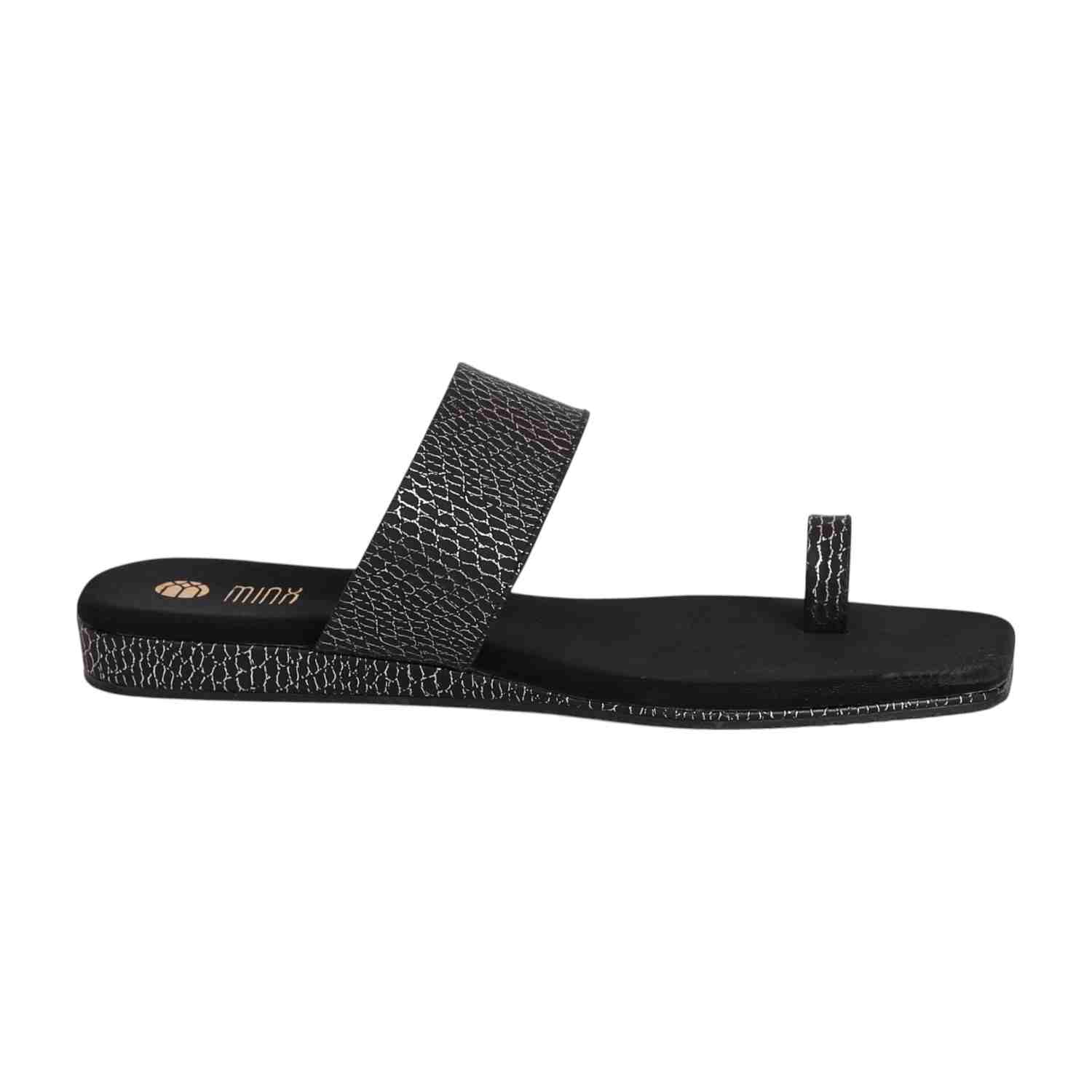Women Sleek Black Textured Toe Loop Flats