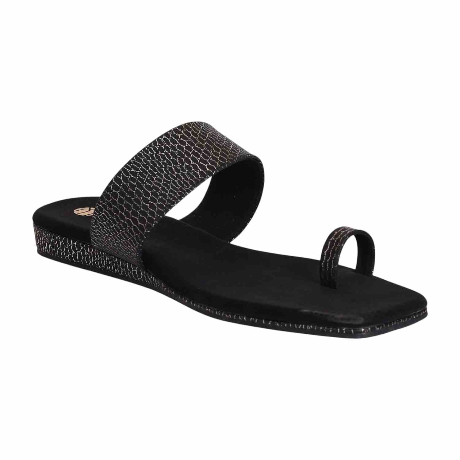 Women Sleek Black Textured Toe Loop Flats