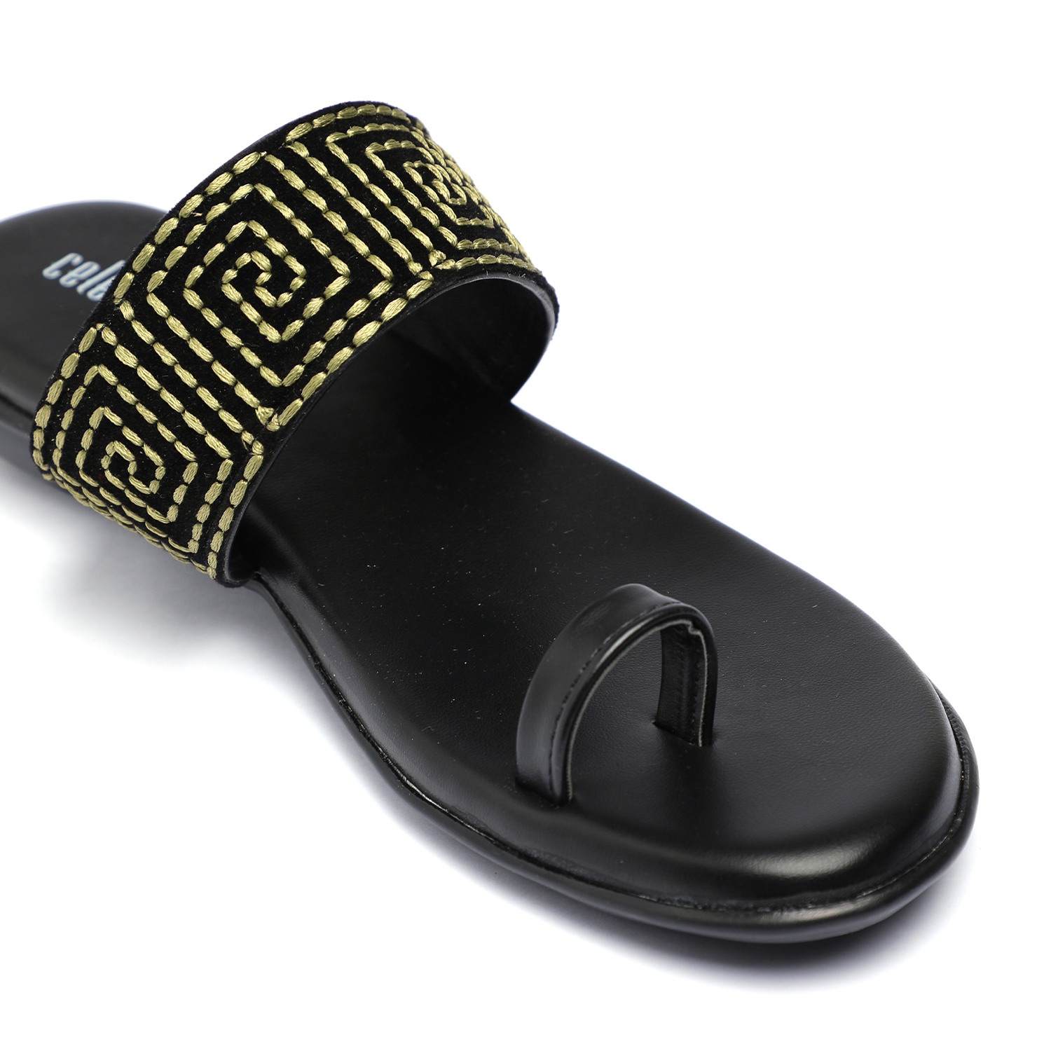 Women Green Embroided Toe Ring Flats