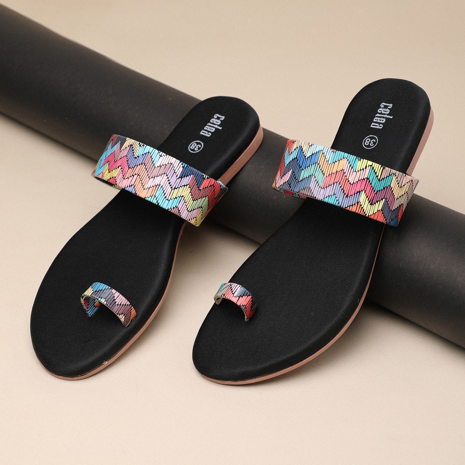 Women Multi Color Toe Ring Casual Flats