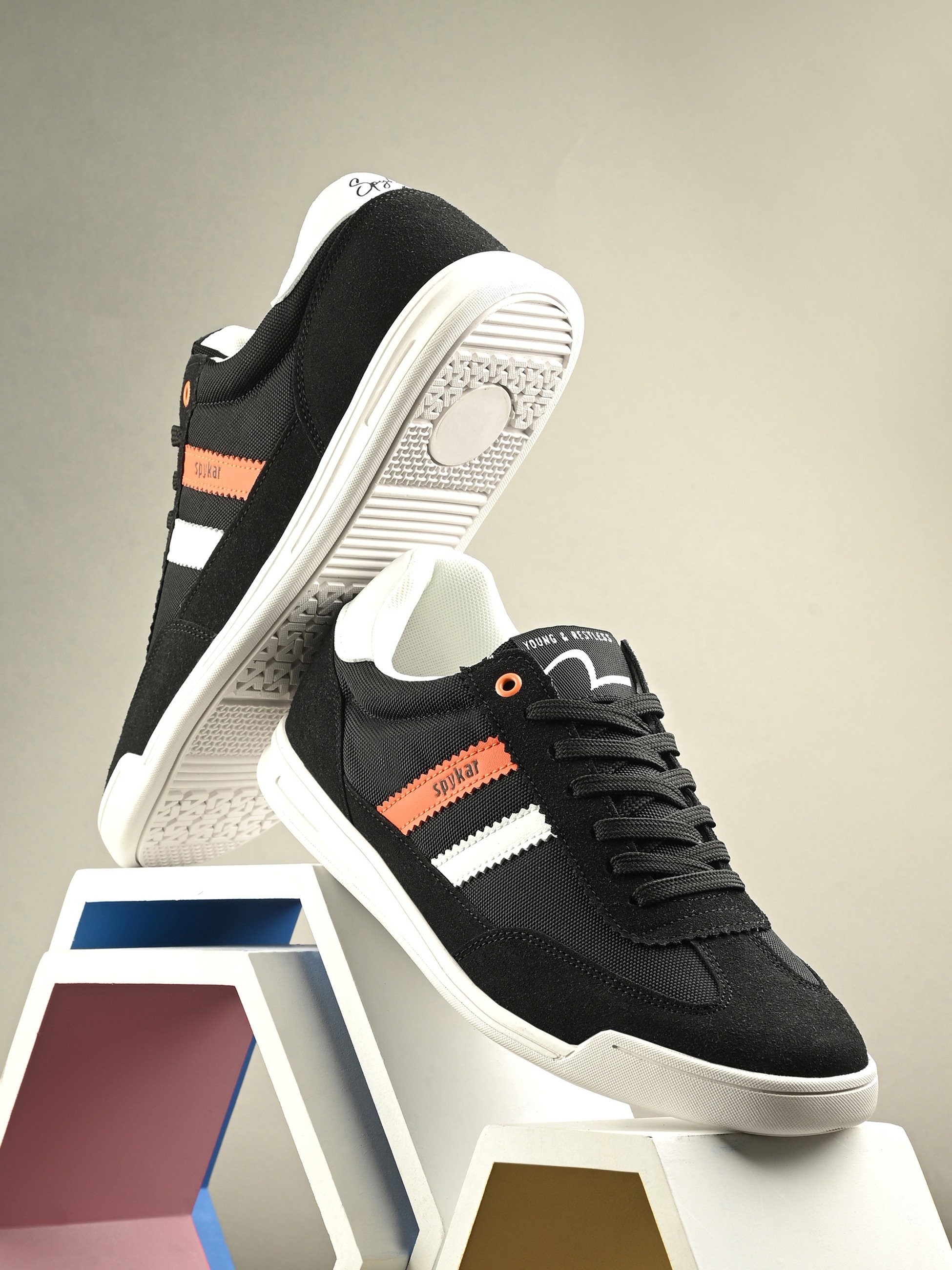 Wolverine  Men Black Casual Sneaker