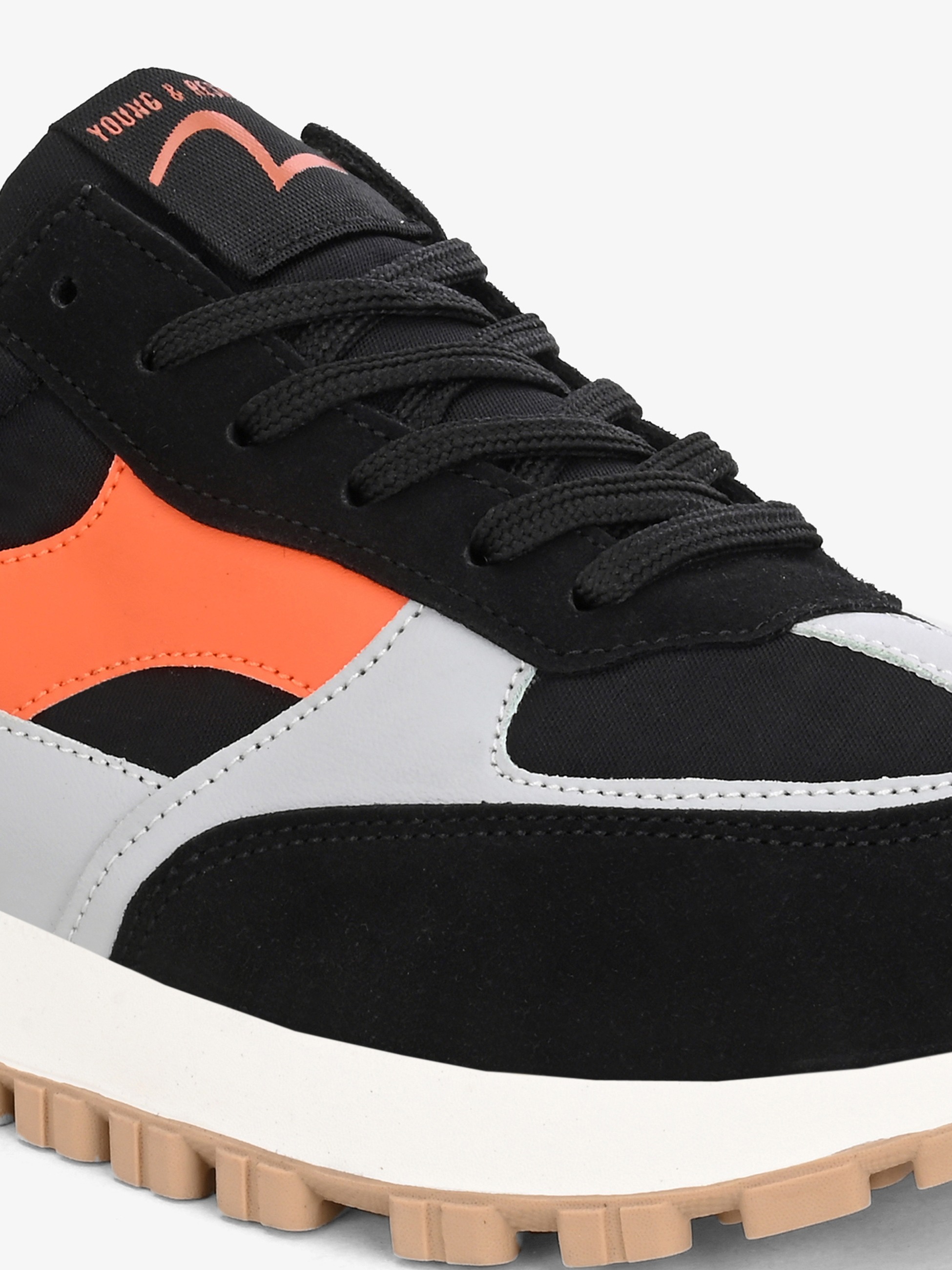 Nolan  Men Black Casual Sneaker