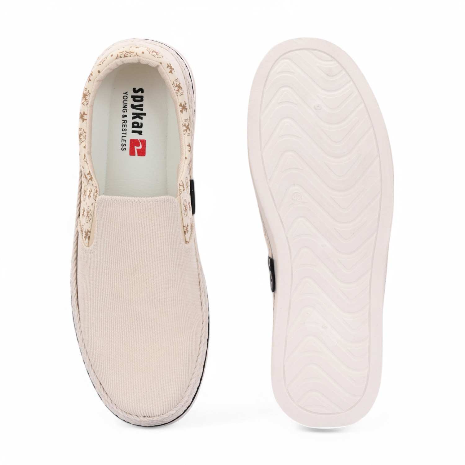 Surtur   Men White Slip On Sneaker