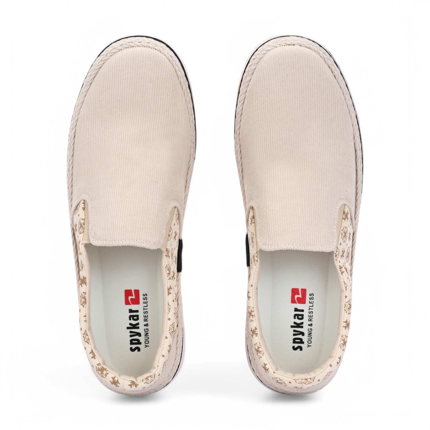Surtur   Men White Slip On Sneaker