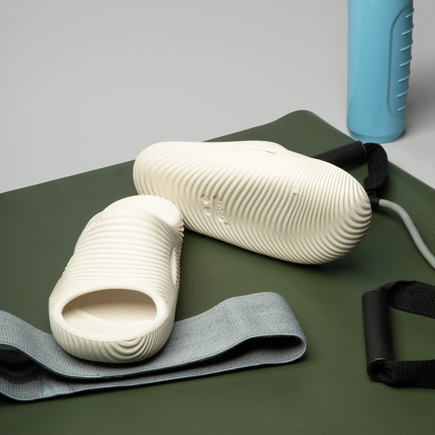 Mellow Tide Recovery Stucco Unisex Slide