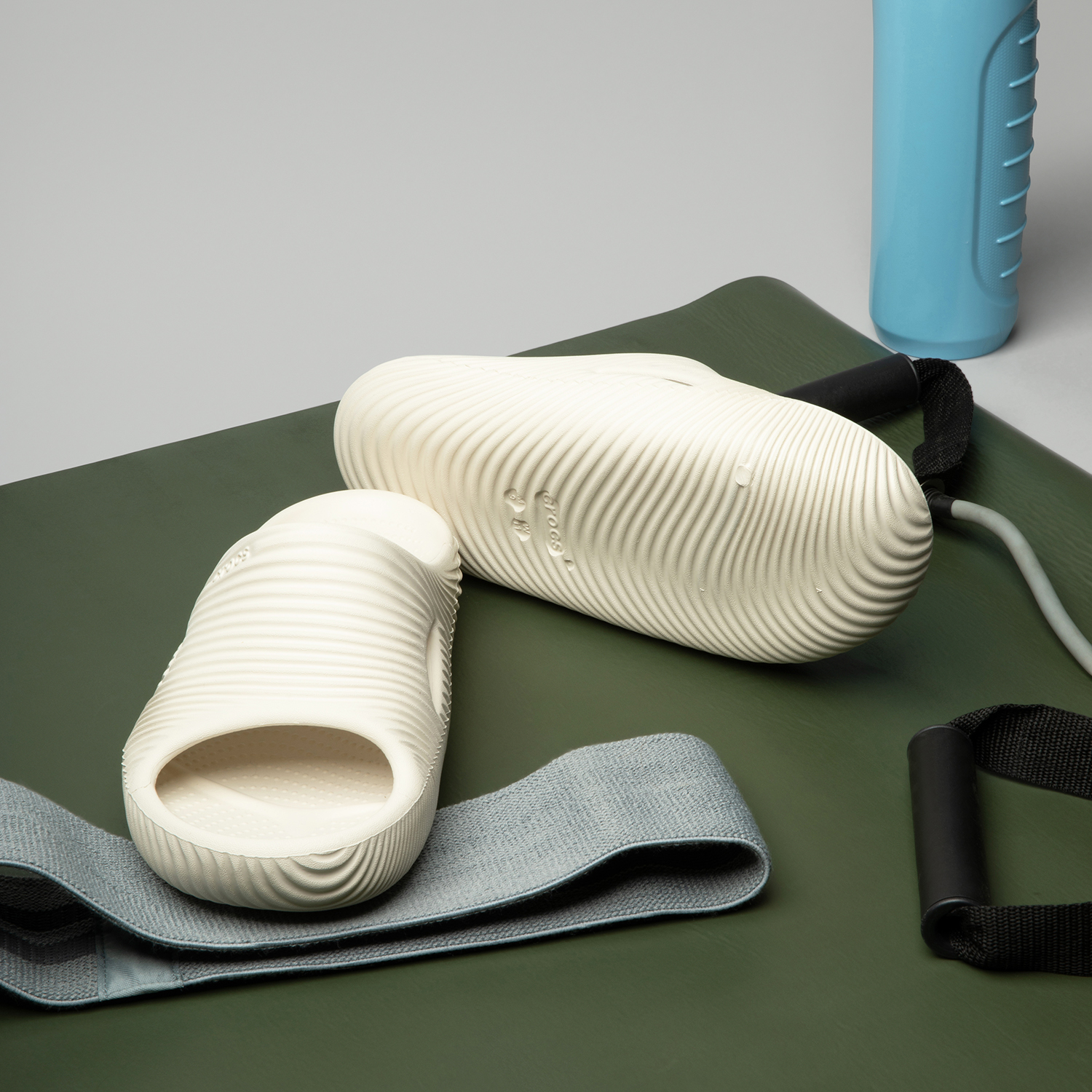 Mellow Tide Recovery Stucco Unisex Slide