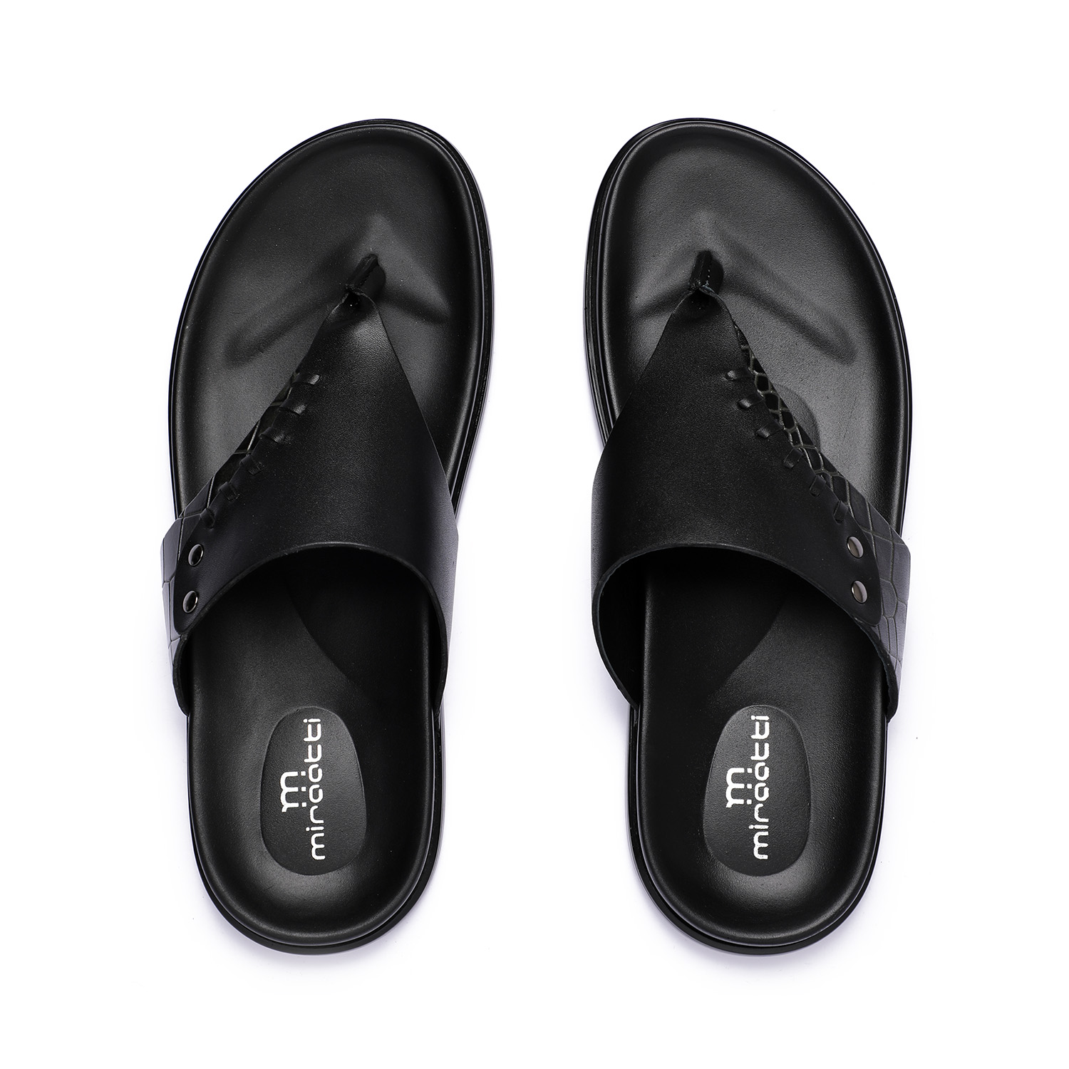 Men Black Leather Slip-On Chappal