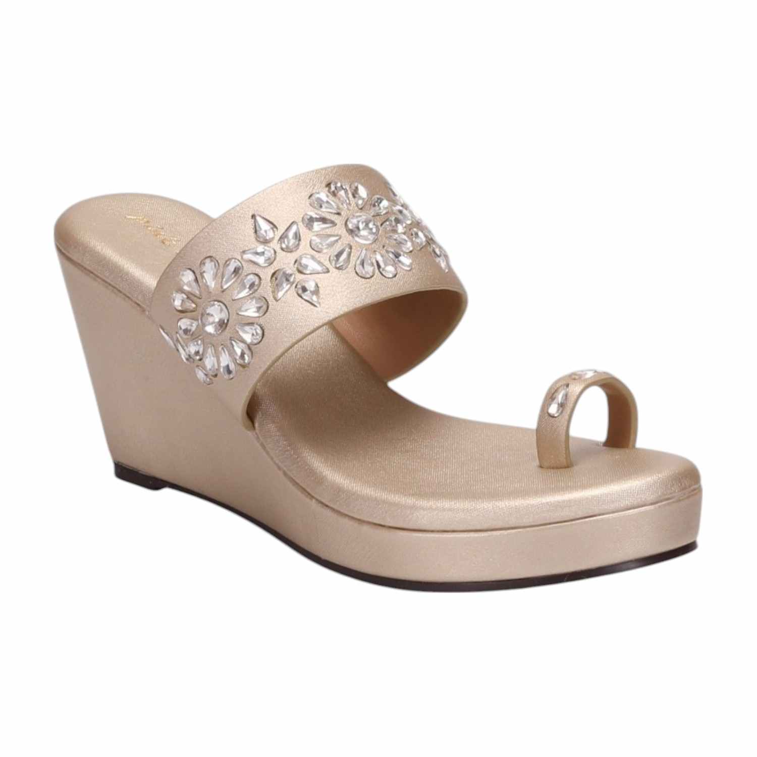 Women Golden Glaze Toe-Ring Wedges