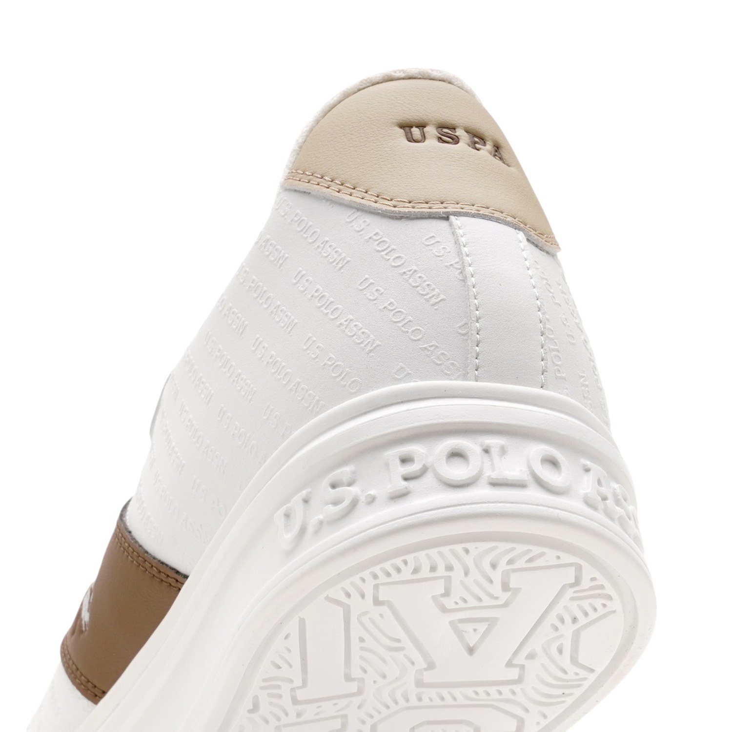 Men Cort Colourblocked Sneakers
