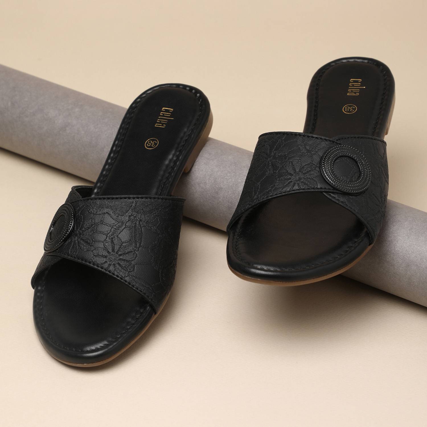 Women Black Casual flat sandals
