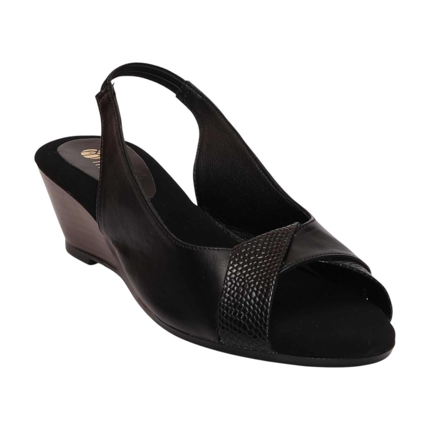 Women Black Sandals Wedge Sandals With Textured Strap