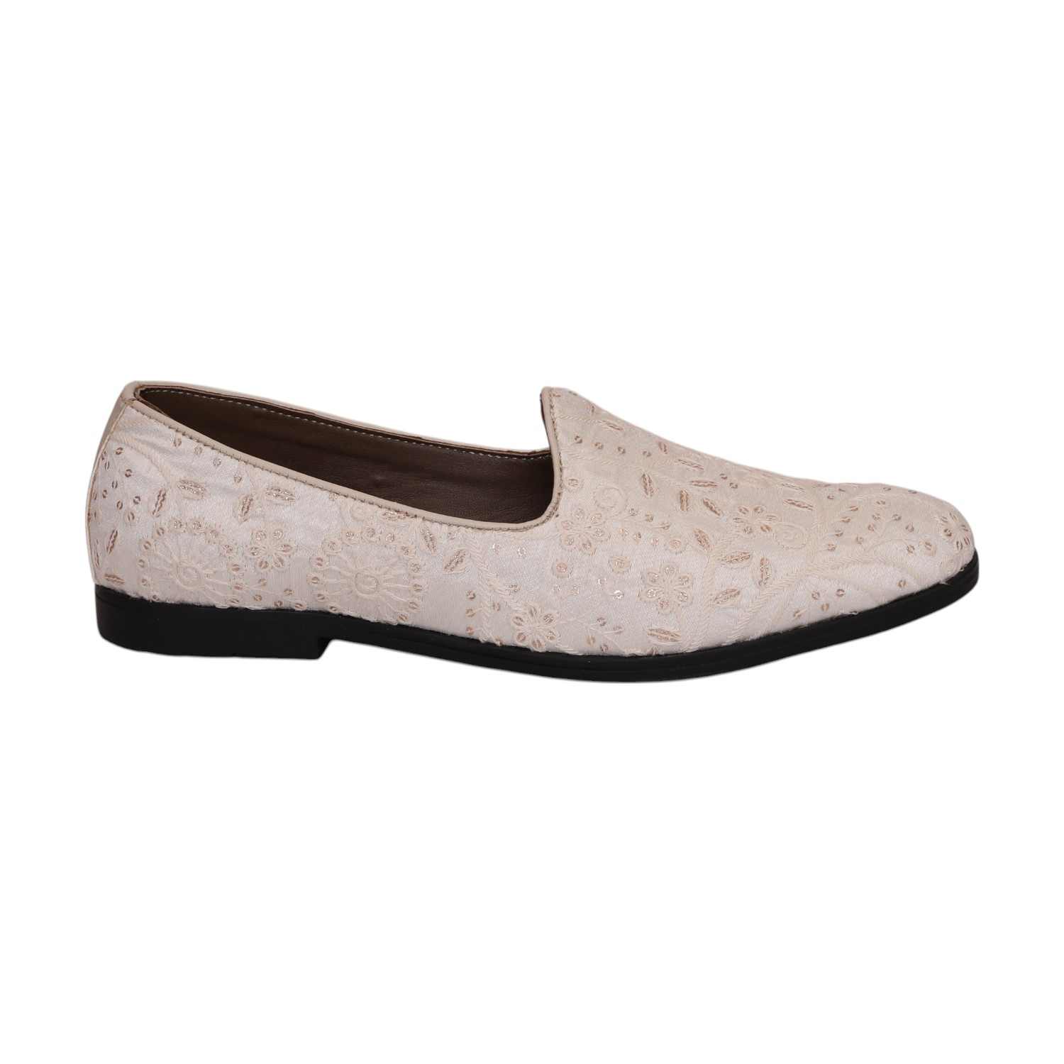 Men Beige Embroidered Ethnic Joothis Slip On