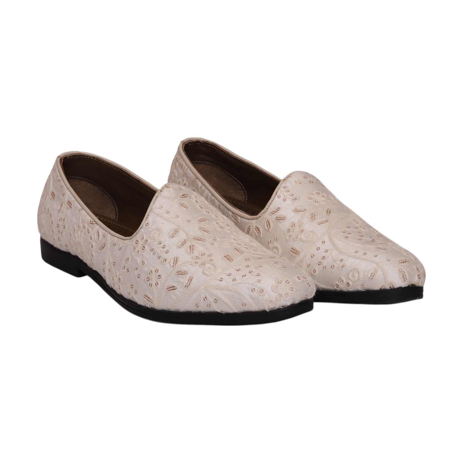 Men Beige Embroidered Ethnic Joothis Slip On