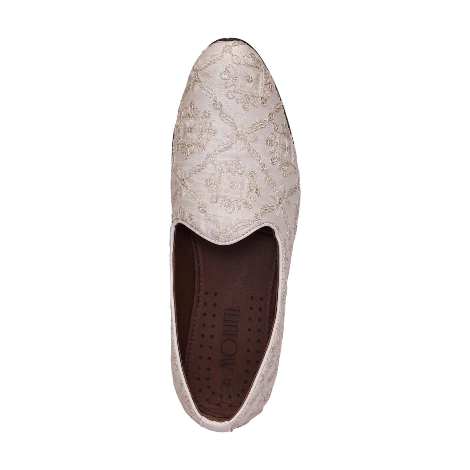 Men Offwhite Embroidered Ethnic Joothies  Slip On