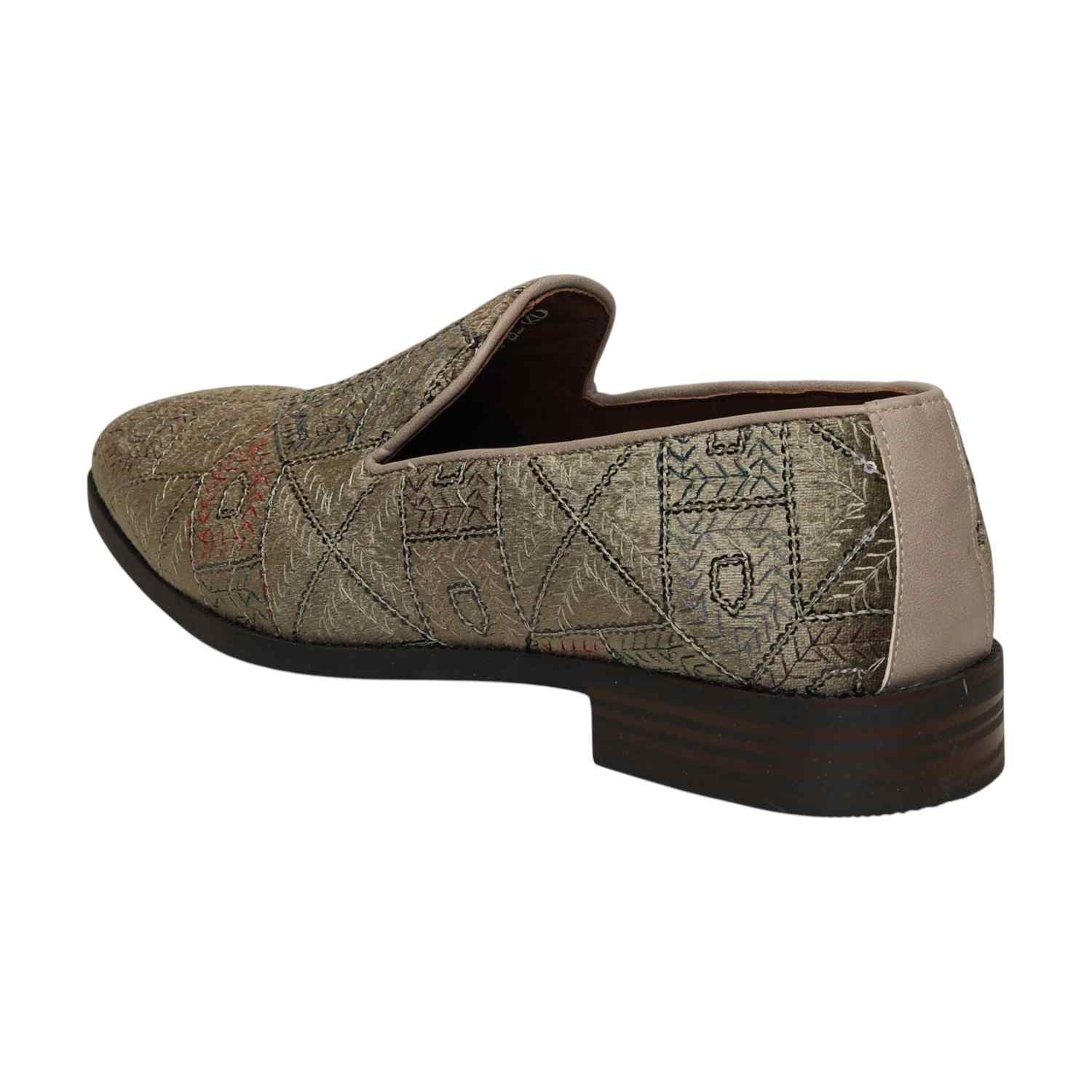 Men Green Embroidered Ethnic Joothis Slip On