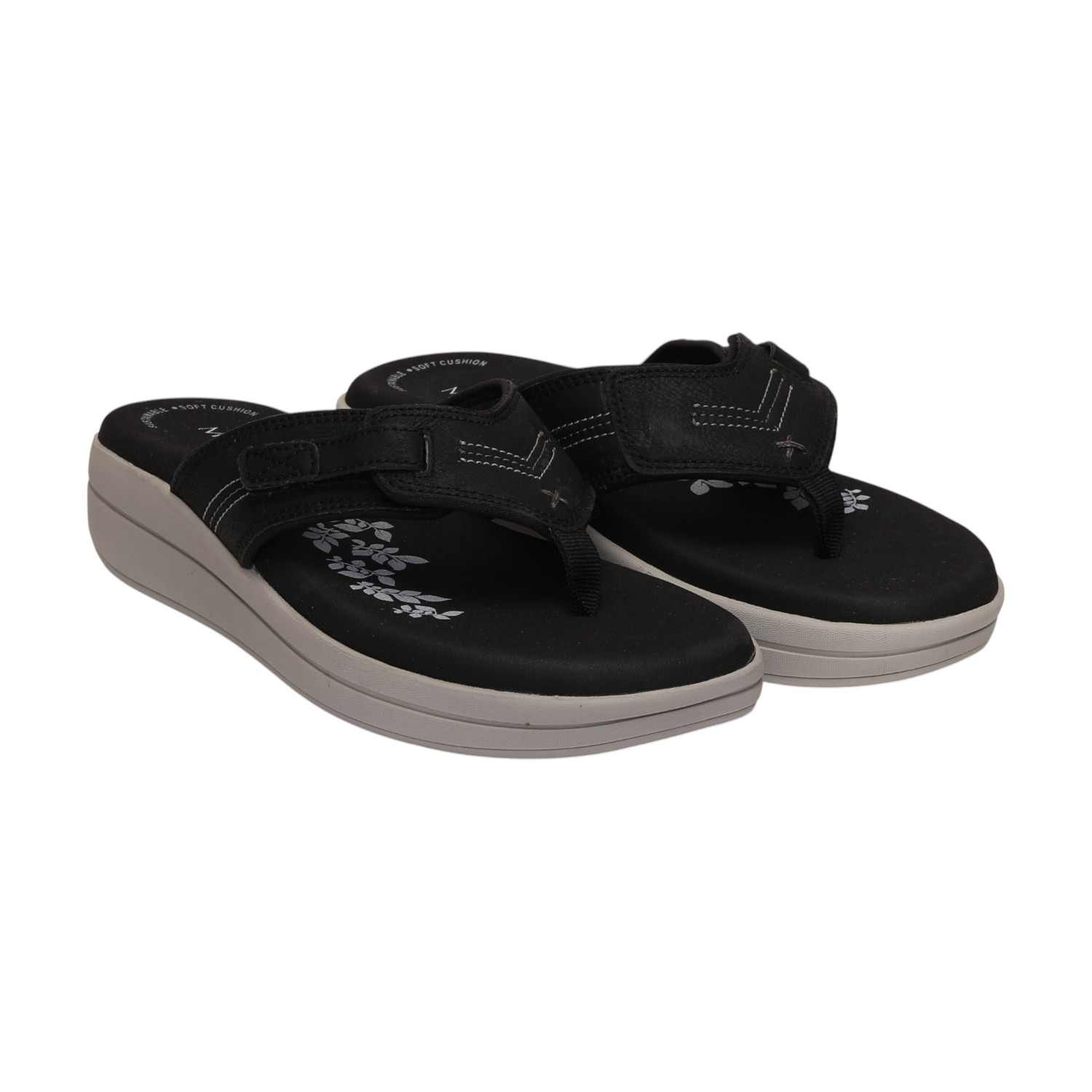 Women Black  Casual Wedges